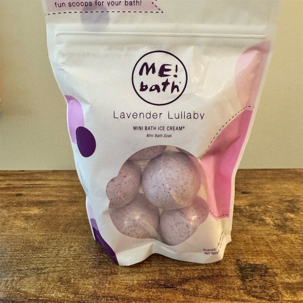 ME! Bath Lavender Lullaby Mini Bath Fizzies Purple Resealable Pouch